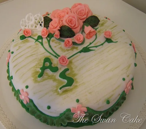 Torta decorata con MMF(marshmallows fondant)