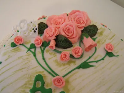 Torta decorata con MMF(marshmallows fondant)