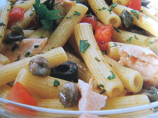 Sedanini freddi marinati al salmone