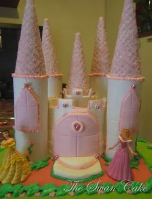 La torta castello delle principesse Disney