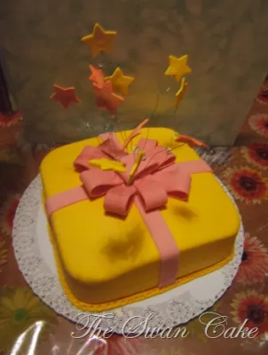Torta pacco regalo