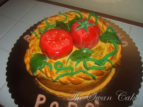 Torta cesto di pomodori
