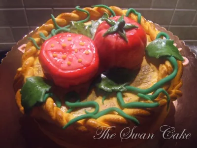 Torta cesto di pomodori